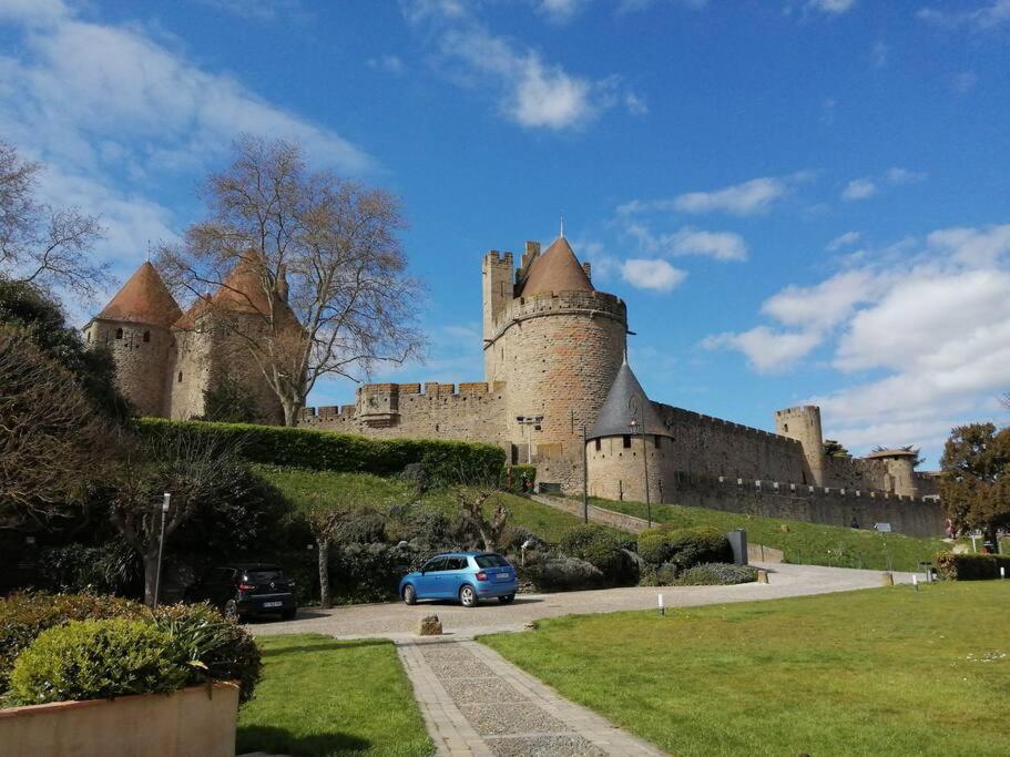 Le Soleil D Eugenie Appartement Dans Residence Avec Piscine Commune Pres De Carcassonne Olonzac Exterior foto